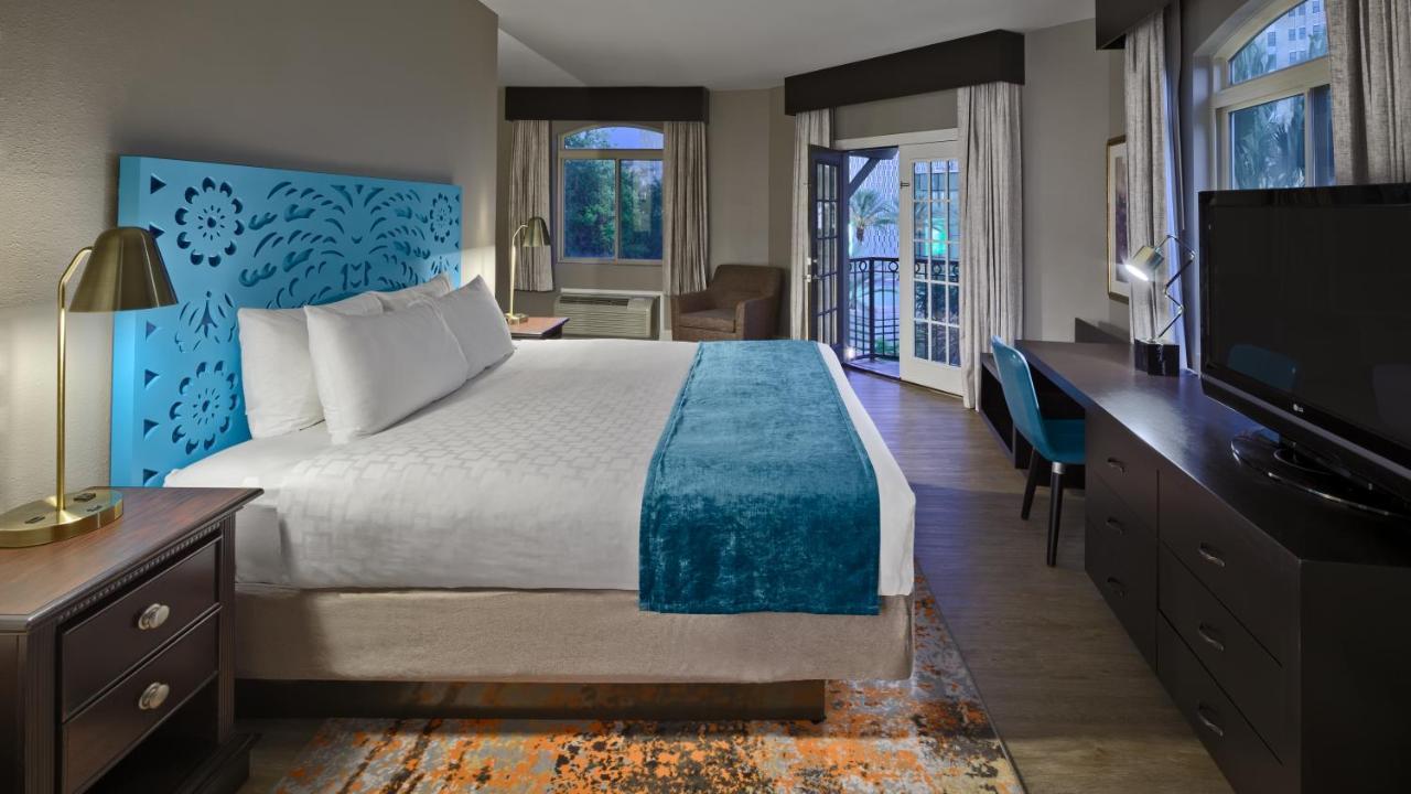 Hotel Indigo San Antonio Riverwalk By Ihg Екстер'єр фото