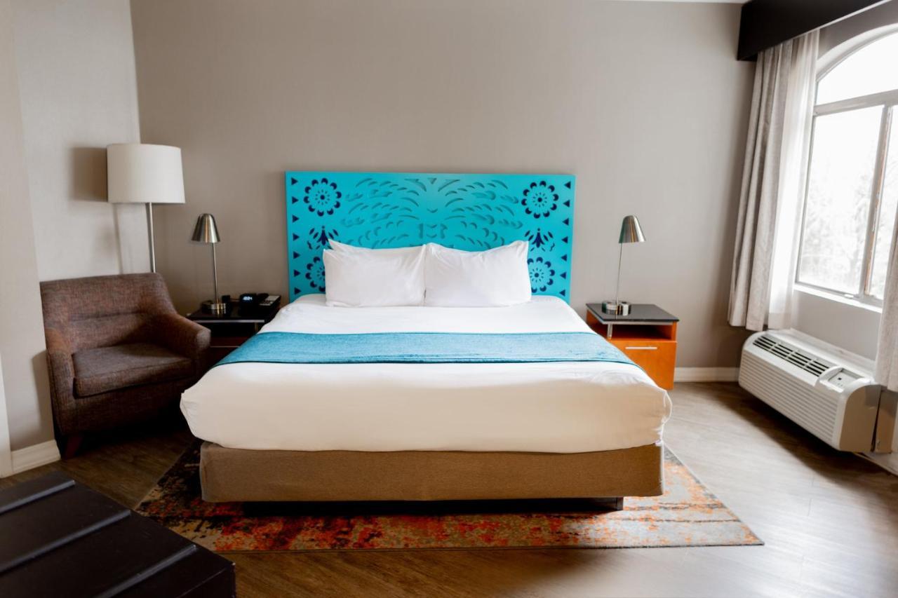 Hotel Indigo San Antonio Riverwalk By Ihg Екстер'єр фото