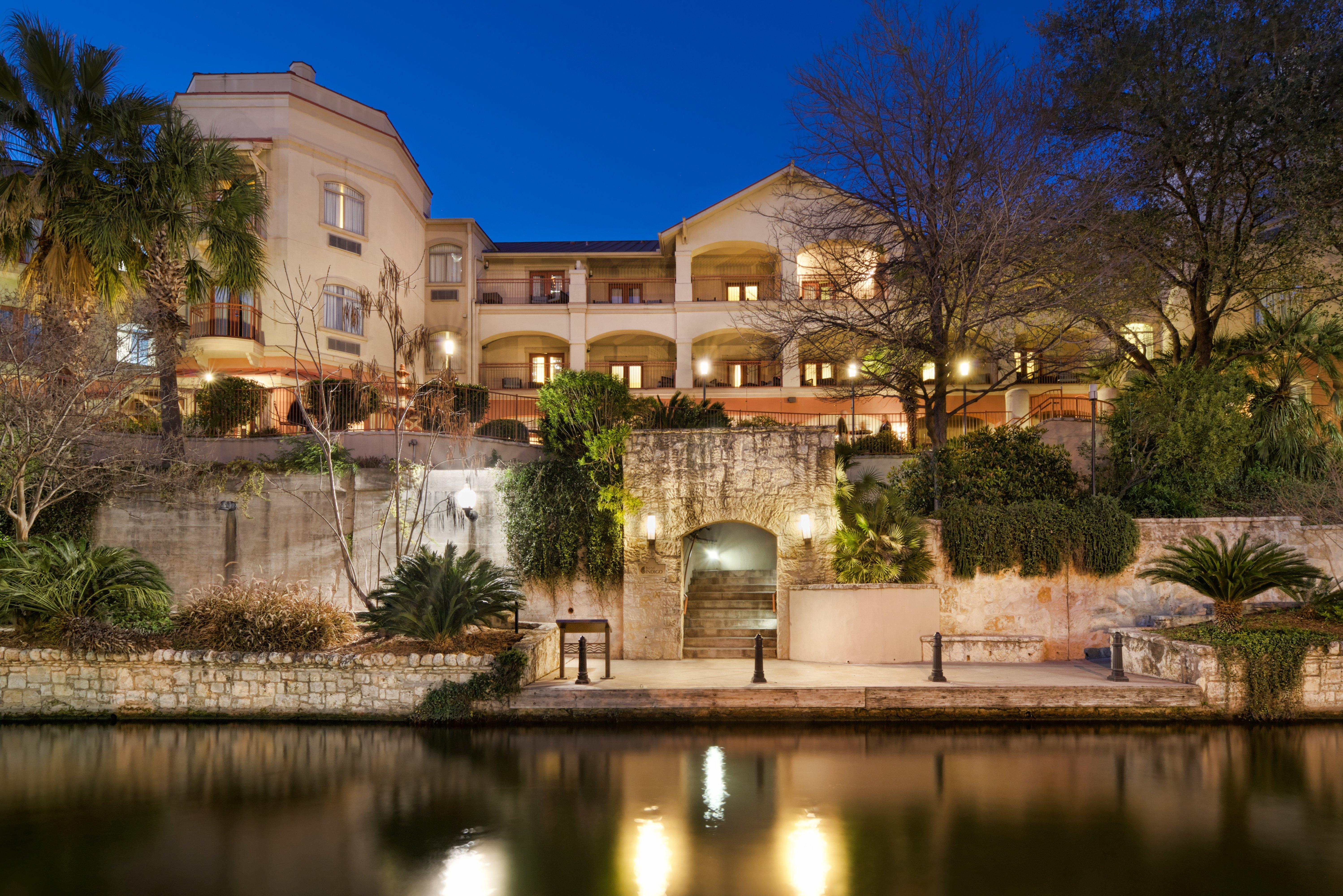 Hotel Indigo San Antonio Riverwalk By Ihg Екстер'єр фото